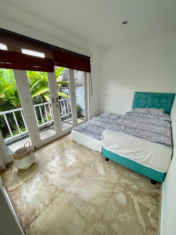 Private Suite In A Kids Friendly Big Shared Villa In Canggu Extérieur photo