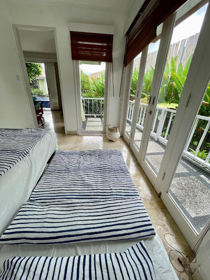 Private Suite In A Kids Friendly Big Shared Villa In Canggu Extérieur photo