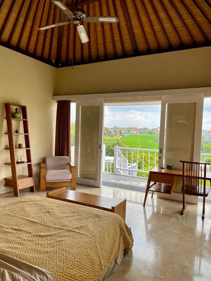 Private Suite In A Kids Friendly Big Shared Villa In Canggu Extérieur photo